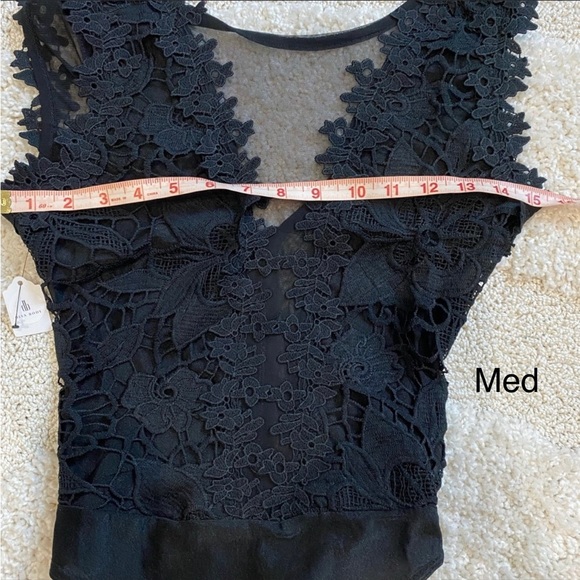 Sexy Black Bodysuit with floral detail small and medium - Picture 11 of 13